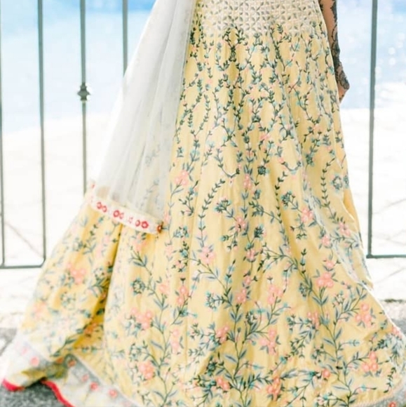 Embroidered lengha with sequin and pearl embellishments - Picture 2 of 4